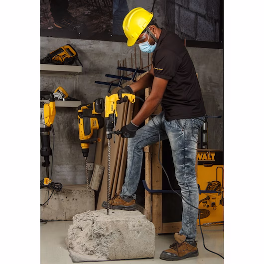 22mm 2 Mode SDS-PLUS Hammer DeWalt D25032B-IN
